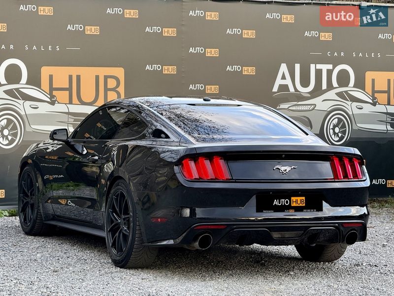 Купе Ford Mustang 2015 в Харкові