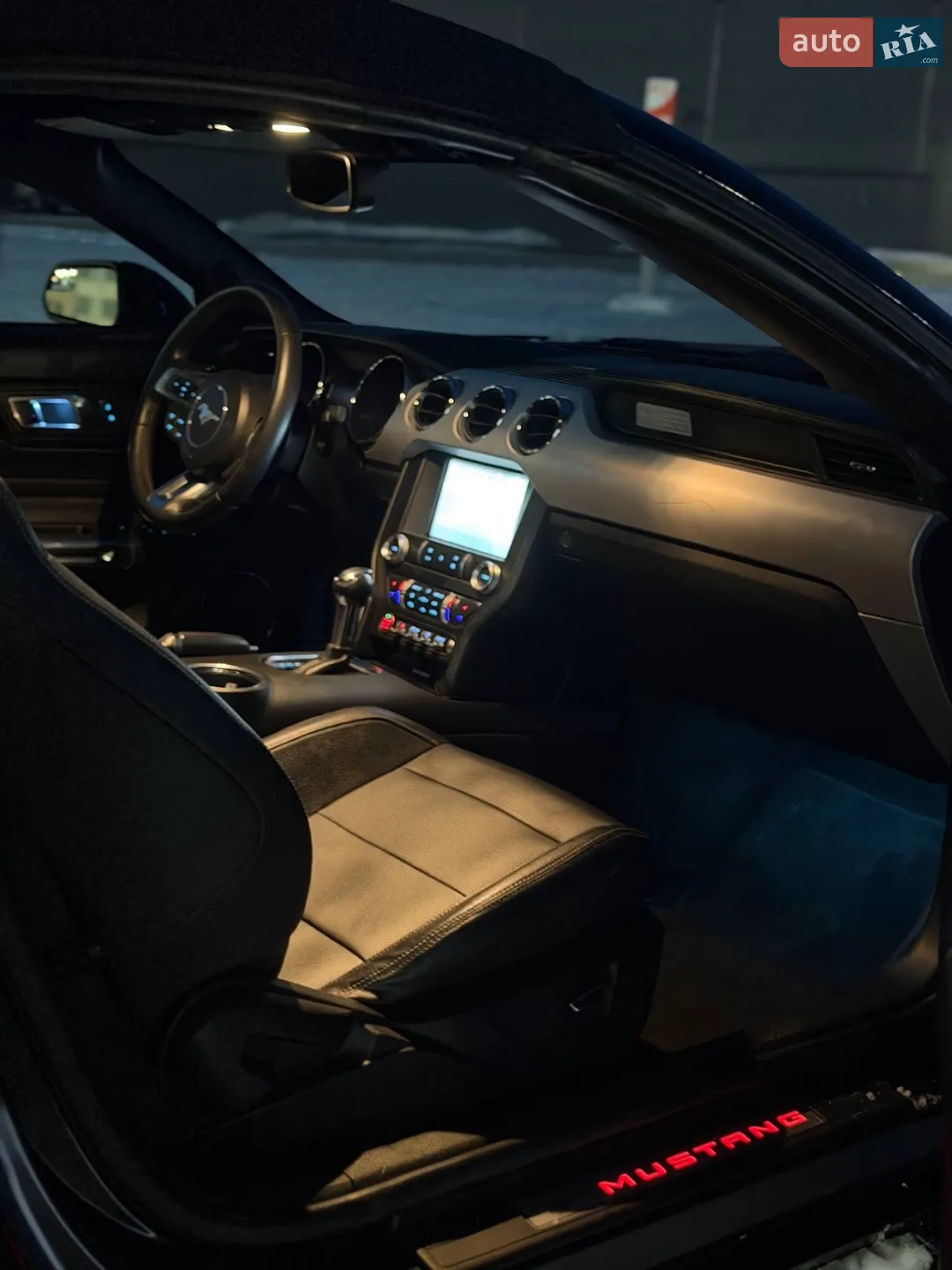 2015 Ford Mustang - мініатюра 35