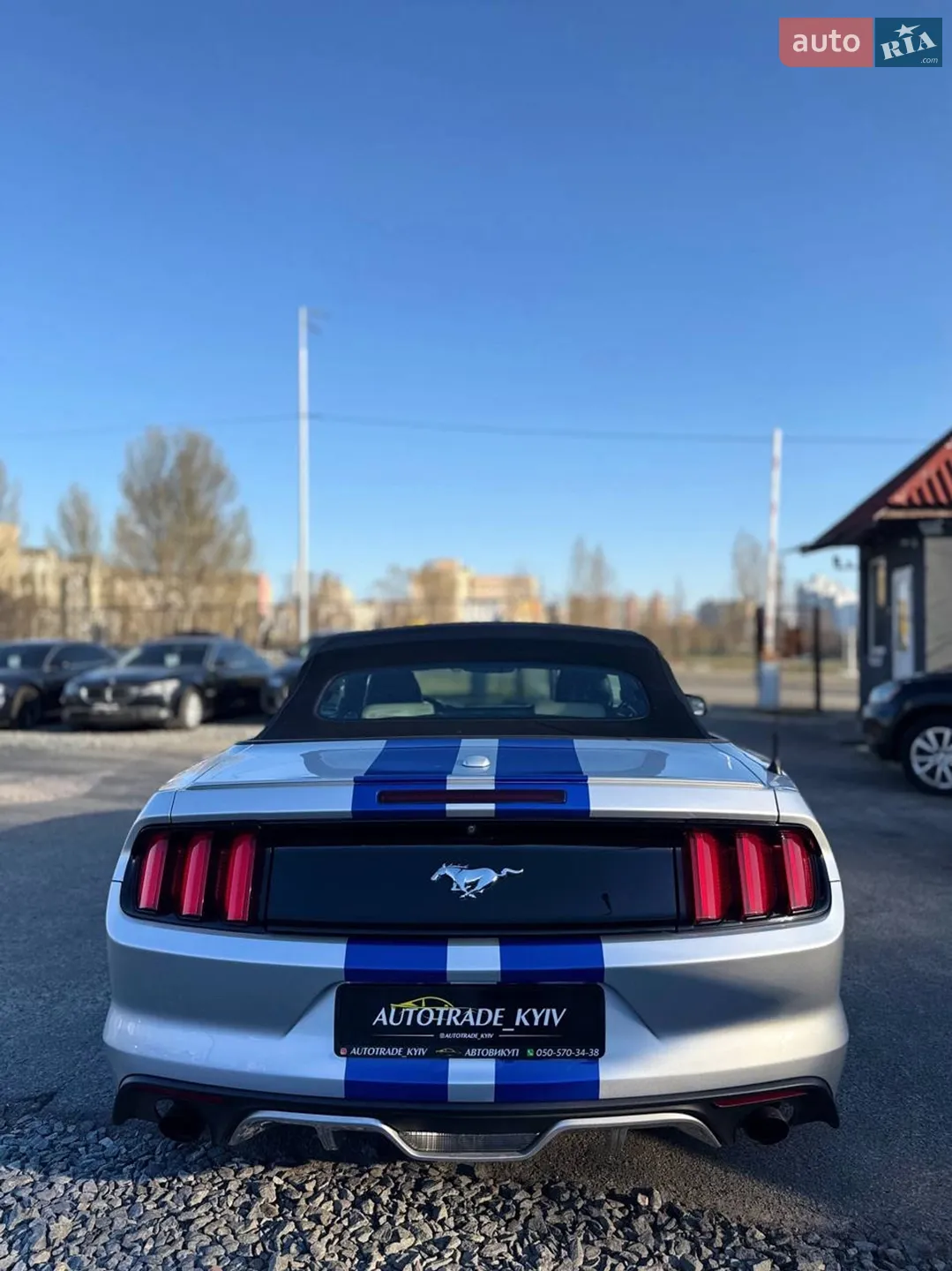 2017 Ford Mustang - мініатюра 4