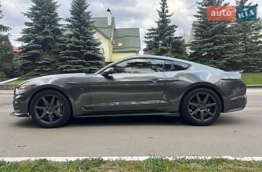 Купе Ford Mustang 2014 в Киеве