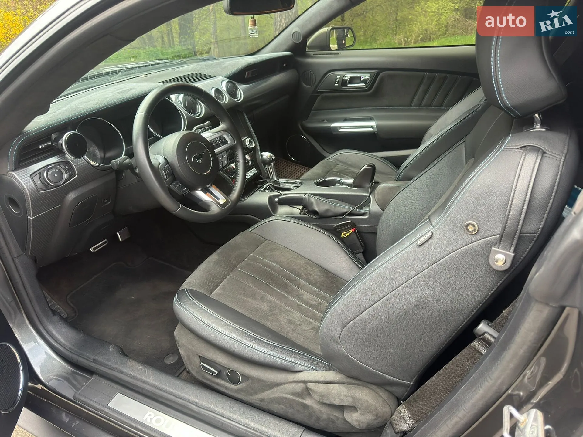 2014 Ford Mustang - мініатюра 18