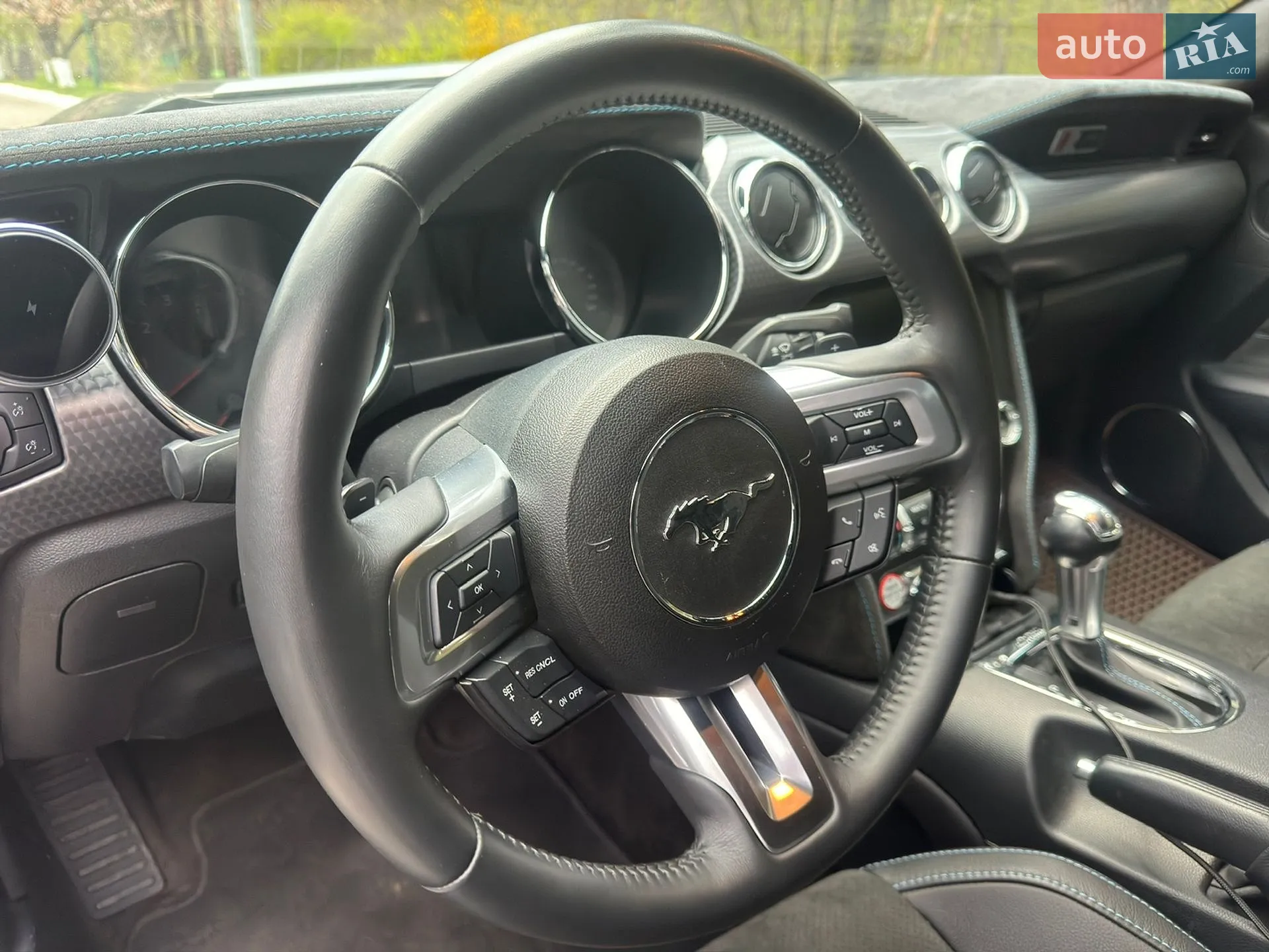 2014 Ford Mustang - мініатюра 23