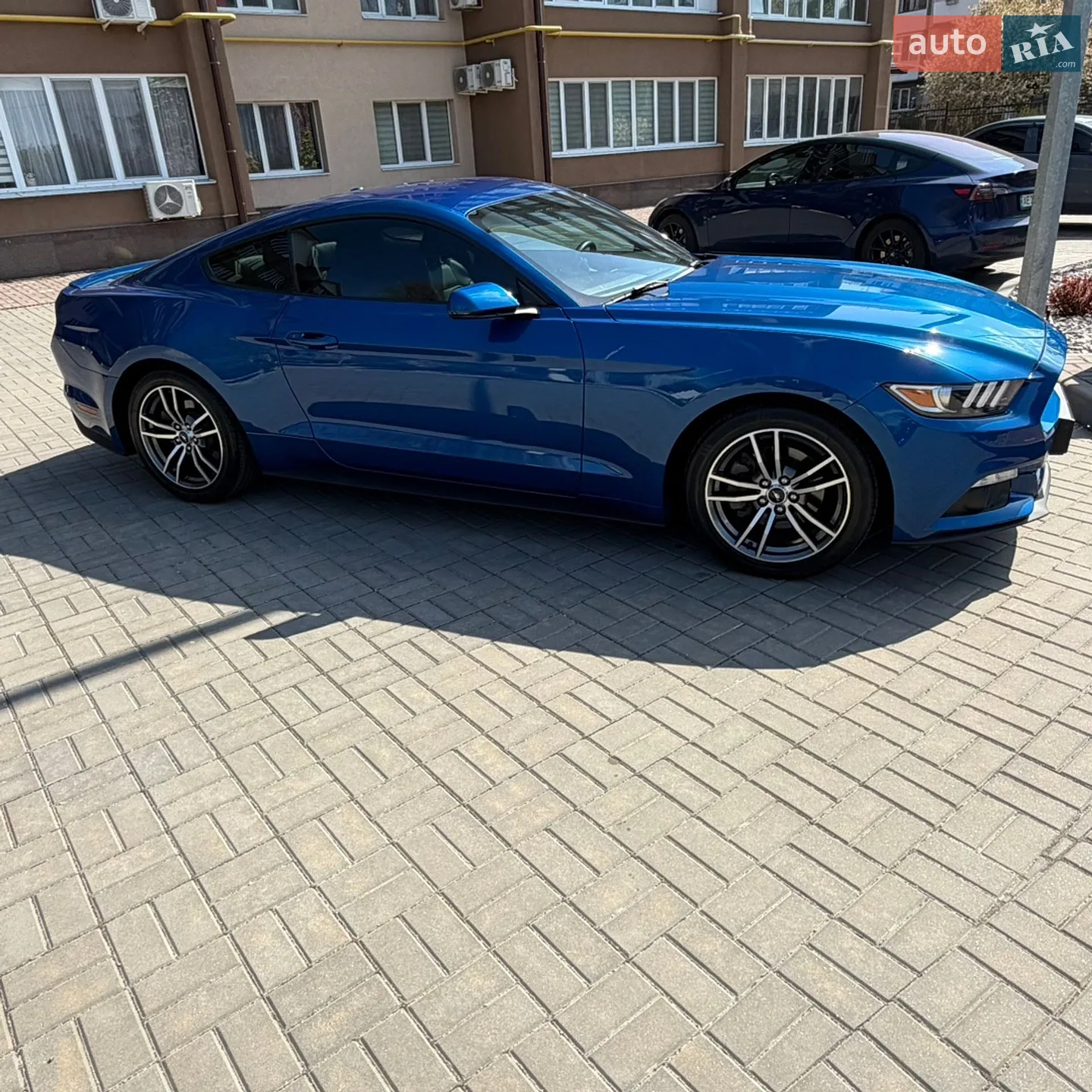 2017 Ford Mustang - мініатюра 10