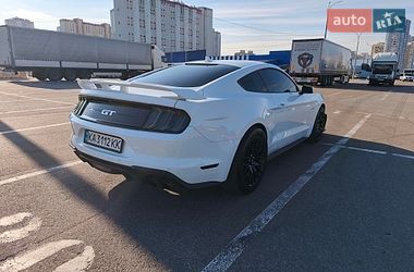 Купе Ford Mustang 2020 в Киеве