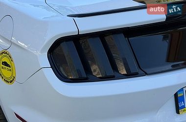 Купе Ford Mustang 2015 в Дніпрі