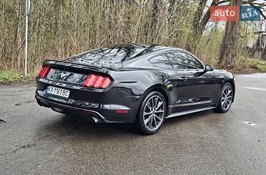 Купе Ford Mustang 2015 в Киеве