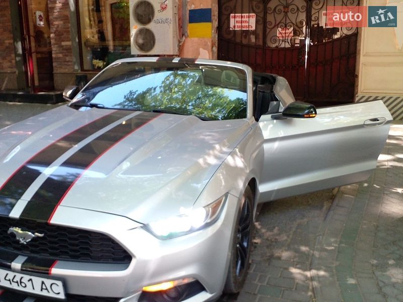 Кабріолет Ford Mustang 2015 в Одесі