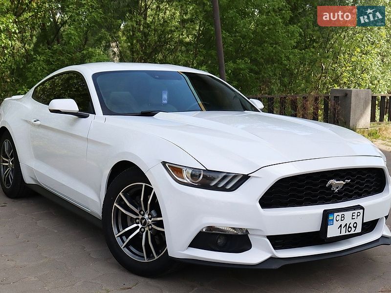 Купе Ford Mustang 2017 в Чернігові