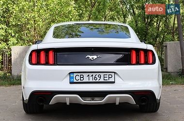 Купе Ford Mustang 2017 в Чернігові