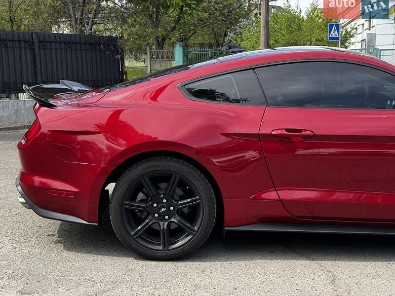 Купе Ford Mustang 2020 в Киеве
