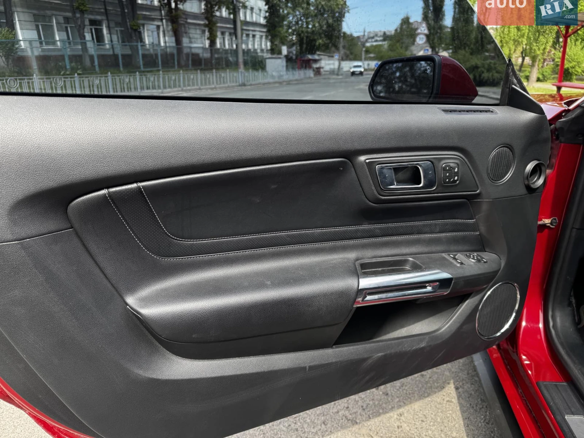 2020 Ford Mustang - мініатюра 23