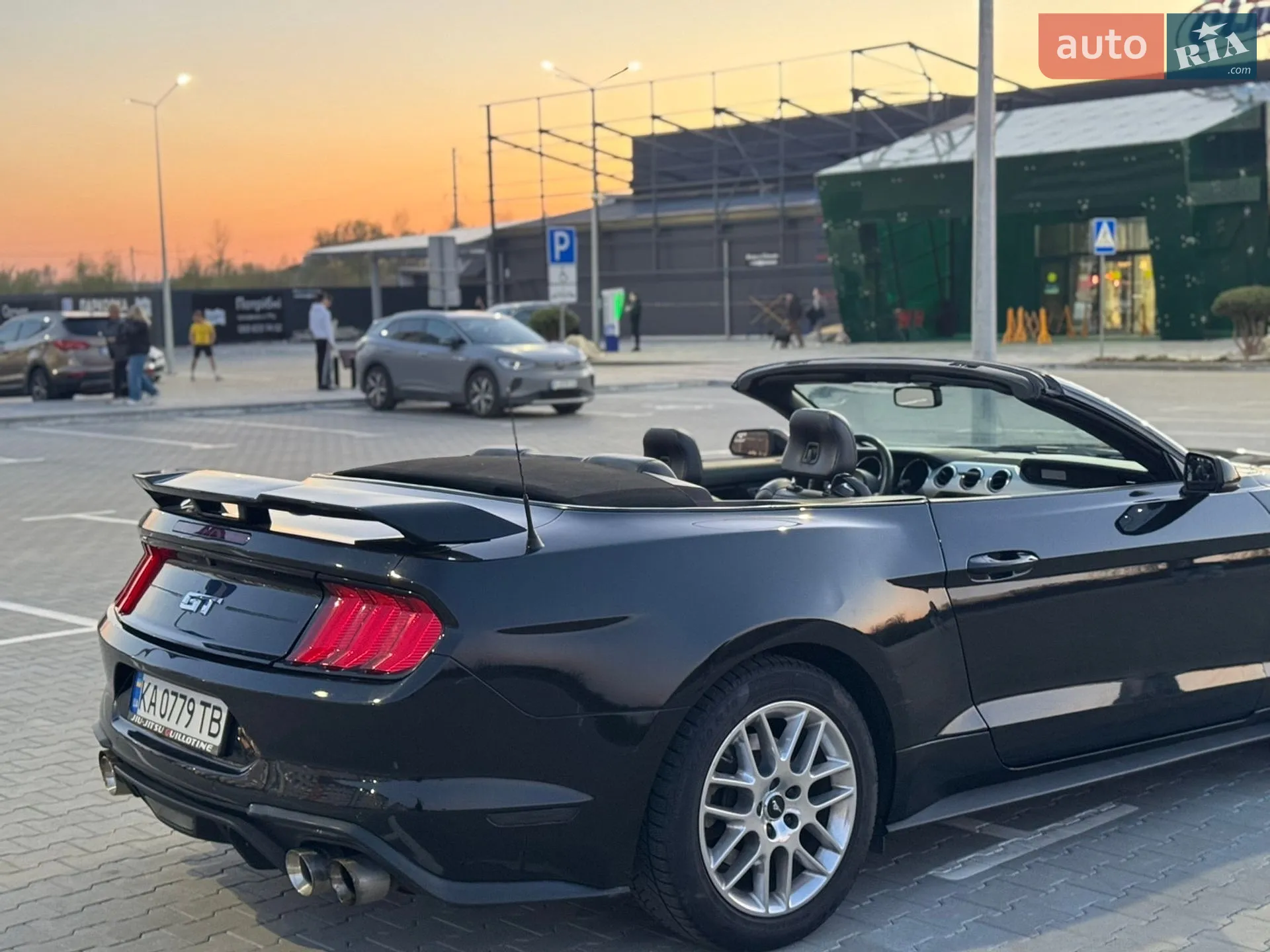 2015 Ford Mustang - мініатюра 18