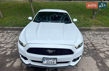 Купе Ford Mustang 2015 в Сумах