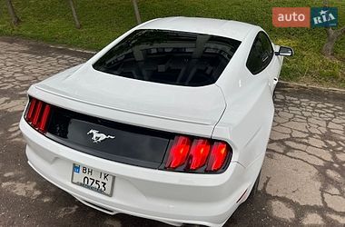 Купе Ford Mustang 2015 в Сумах