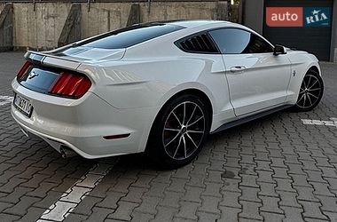 Купе Ford Mustang 2015 в Івано-Франківську