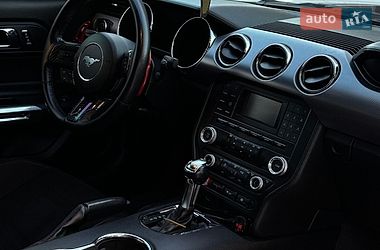 Купе Ford Mustang 2015 в Ивано-Франковске