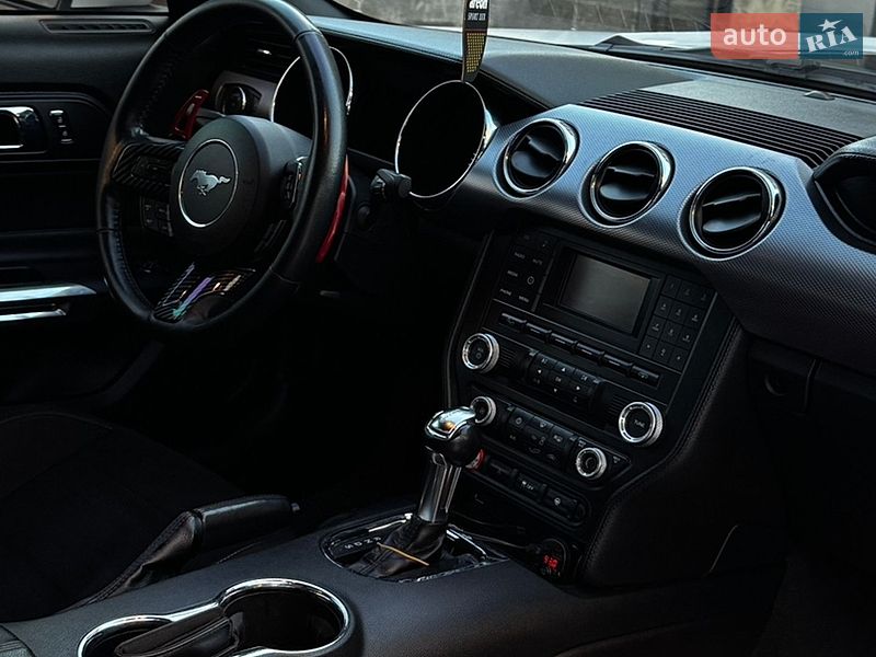 Купе Ford Mustang 2015 в Ивано-Франковске