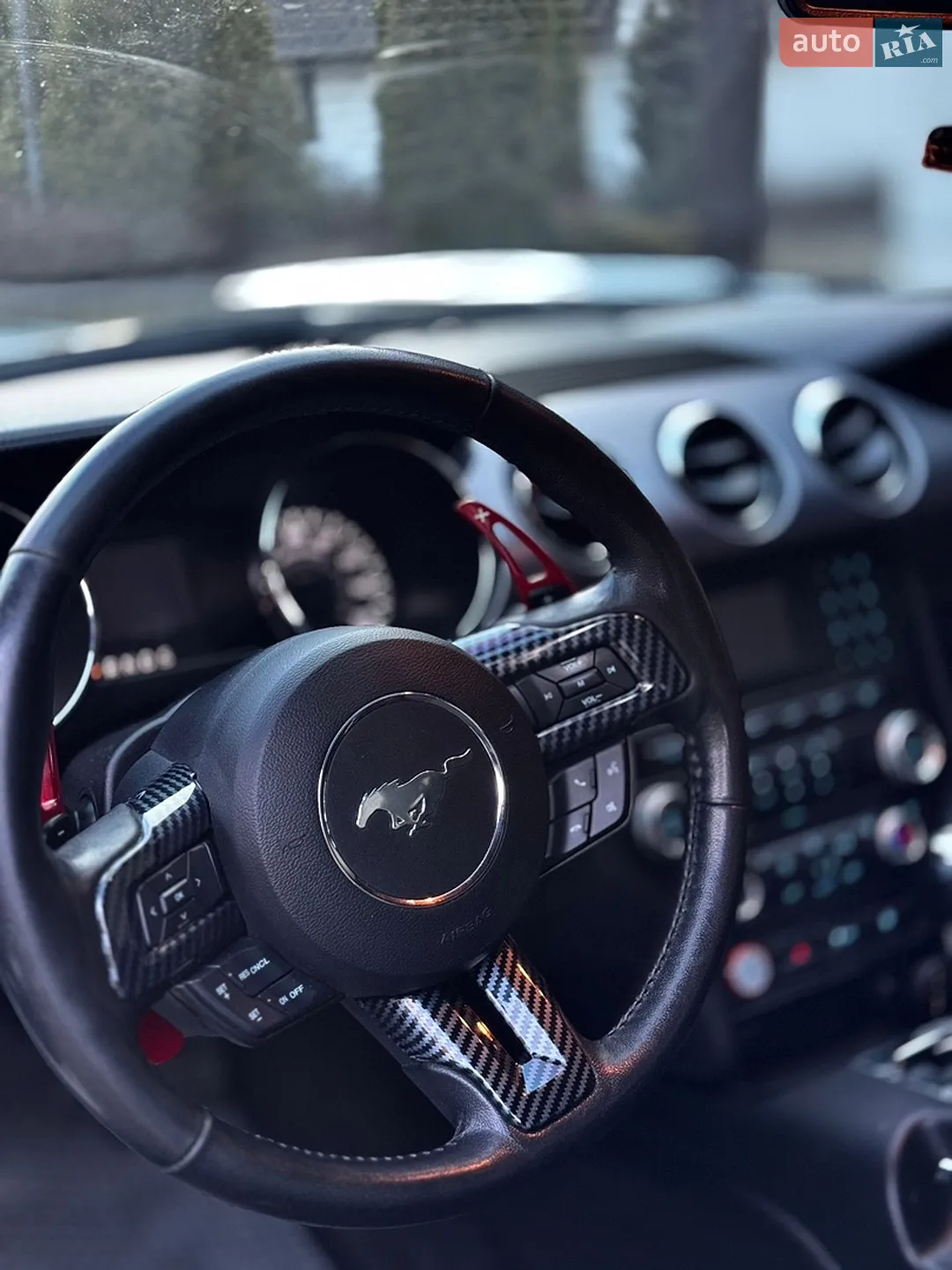 2015 Ford Mustang - мініатюра 16