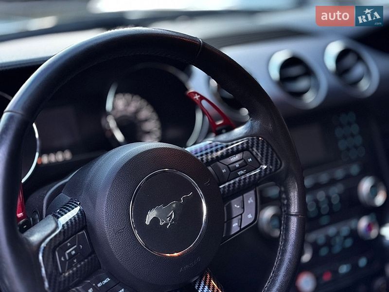 Купе Ford Mustang 2015 в Ивано-Франковске