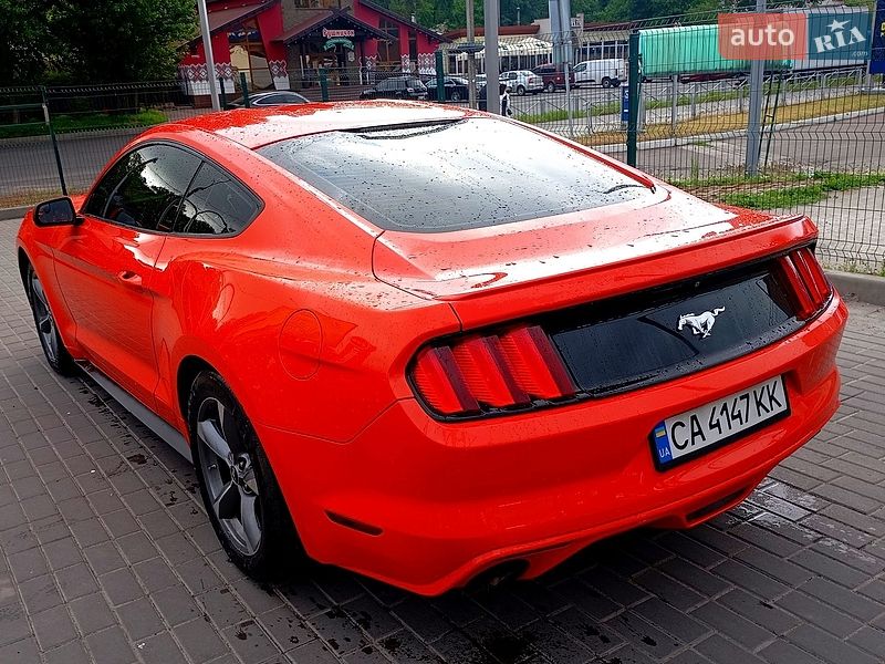 Купе Ford Mustang 2015 в Черкассах
