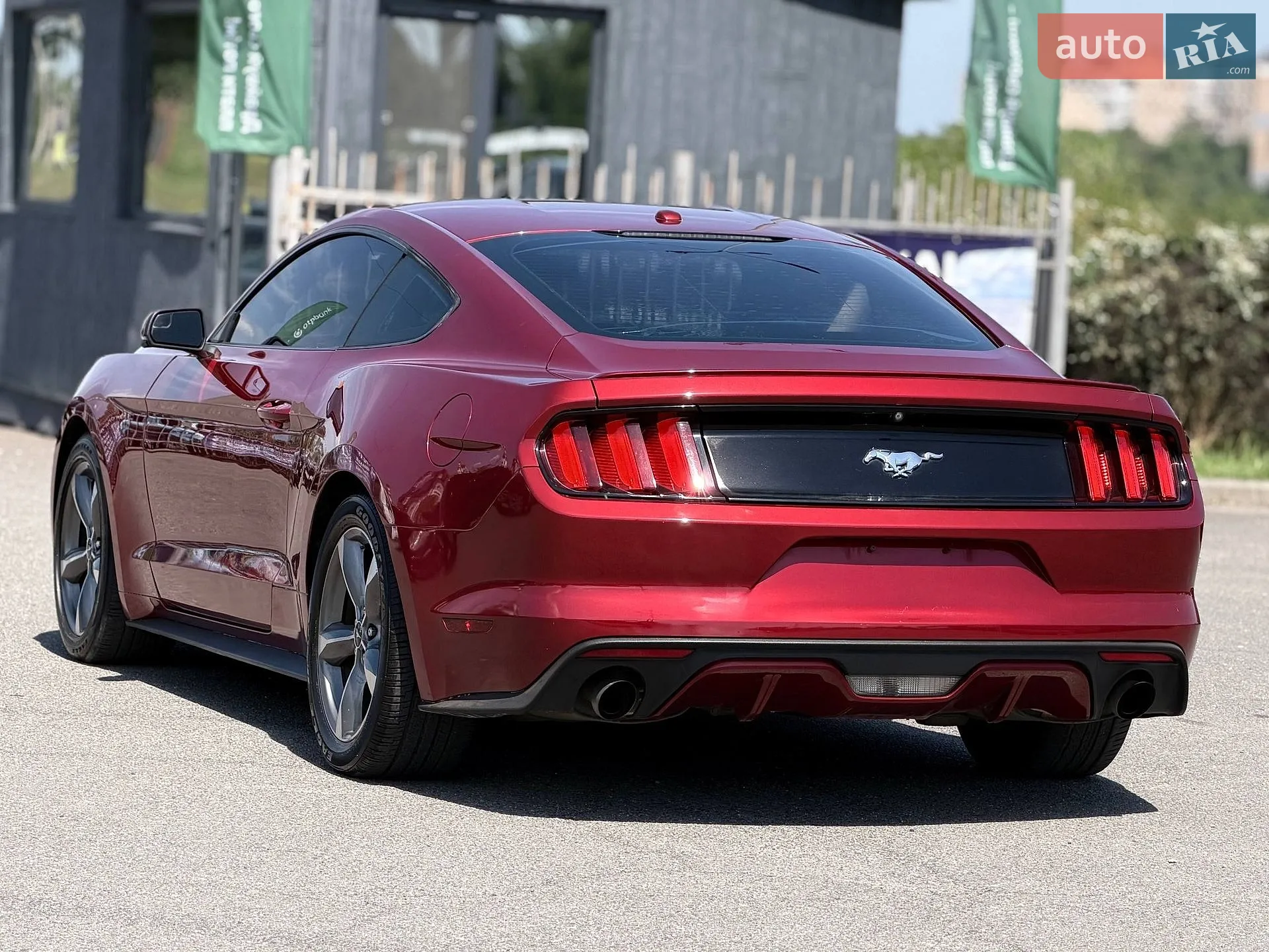 2016 Ford Mustang - мініатюра 23