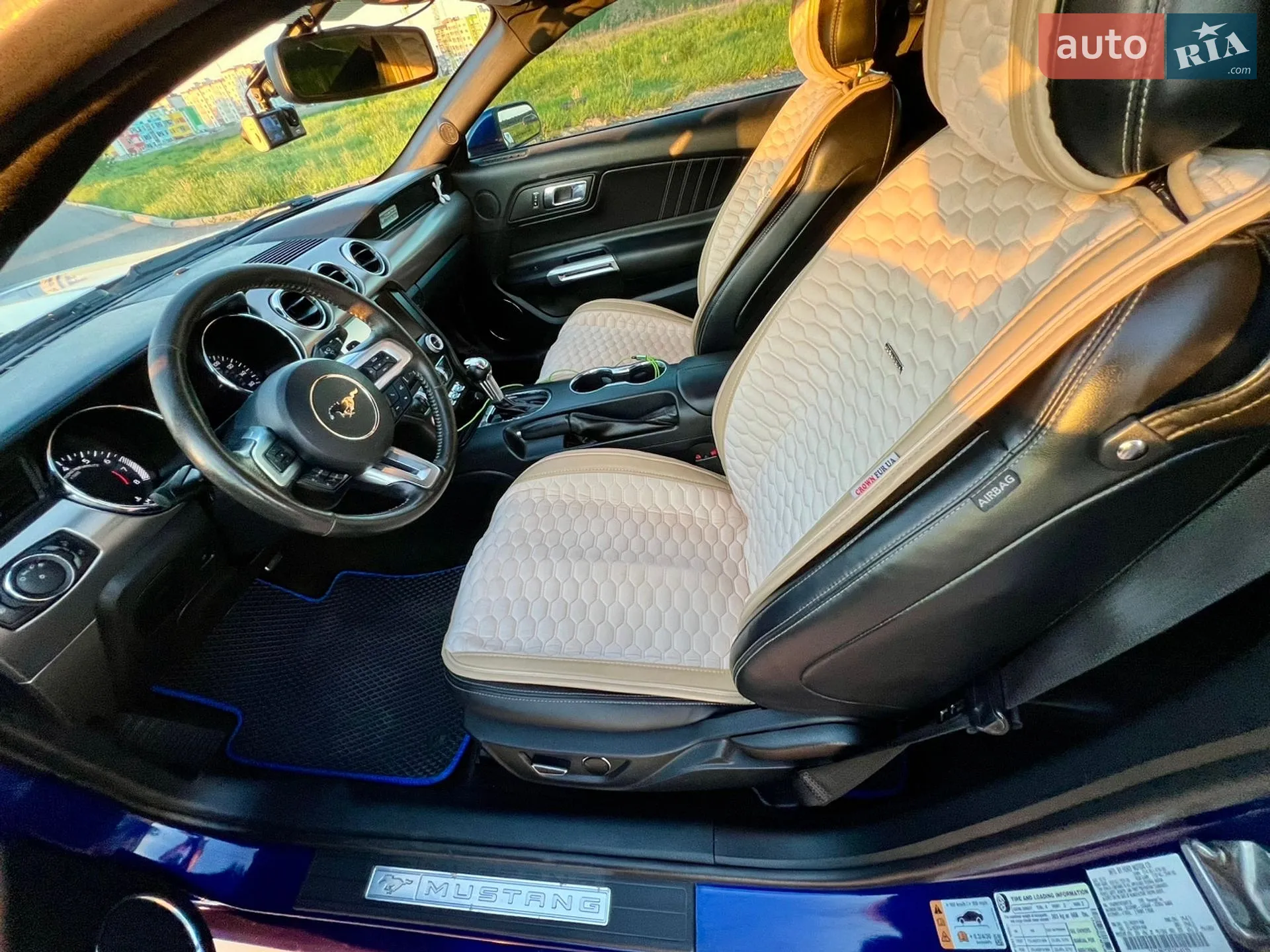 2015 Ford Mustang - мініатюра 25