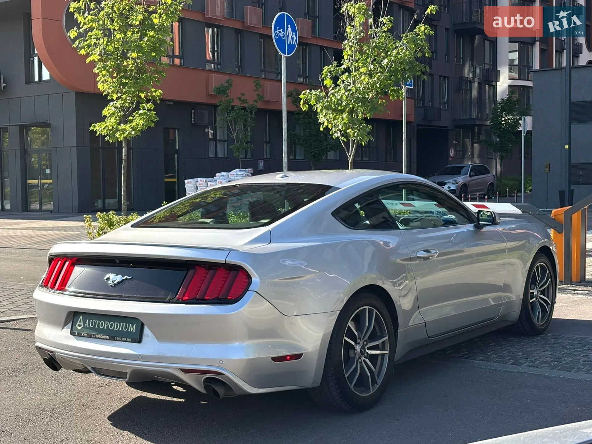 2014 Ford Mustang - мініатюра 7