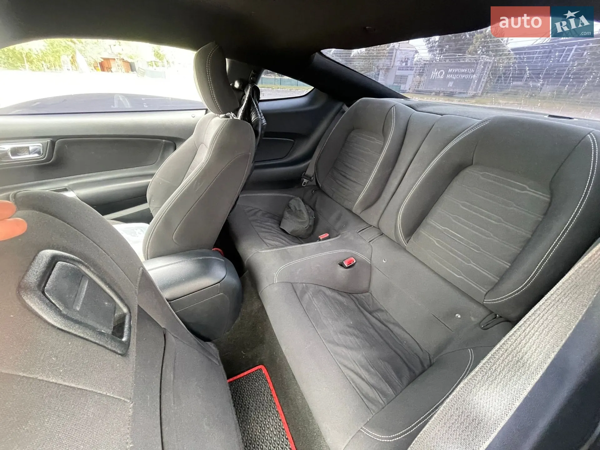 2015 Ford Mustang - мініатюра 12