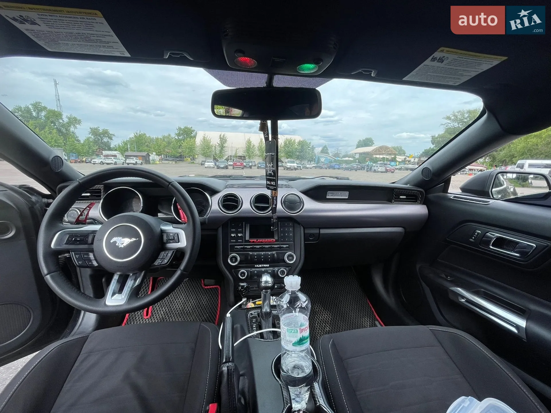 2015 Ford Mustang - мініатюра 13