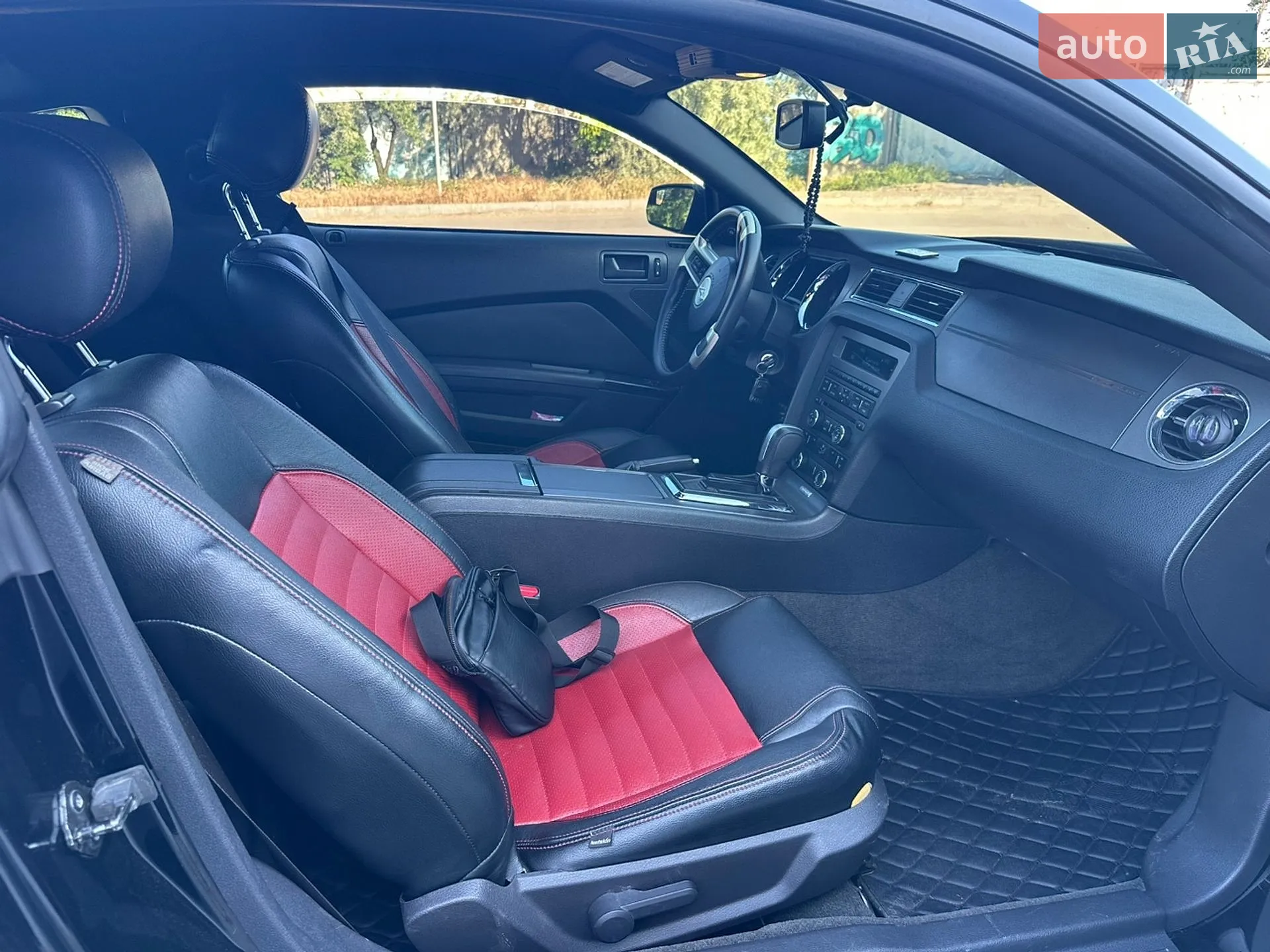2014 Ford Mustang - мініатюра 14