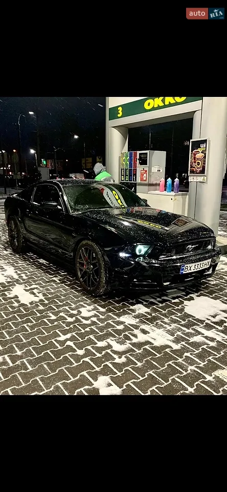 2011 Ford Mustang - мініатюра 13