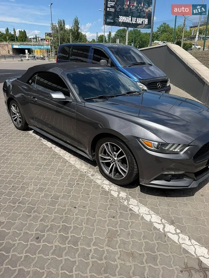 2015 Ford Mustang - мініатюра 13