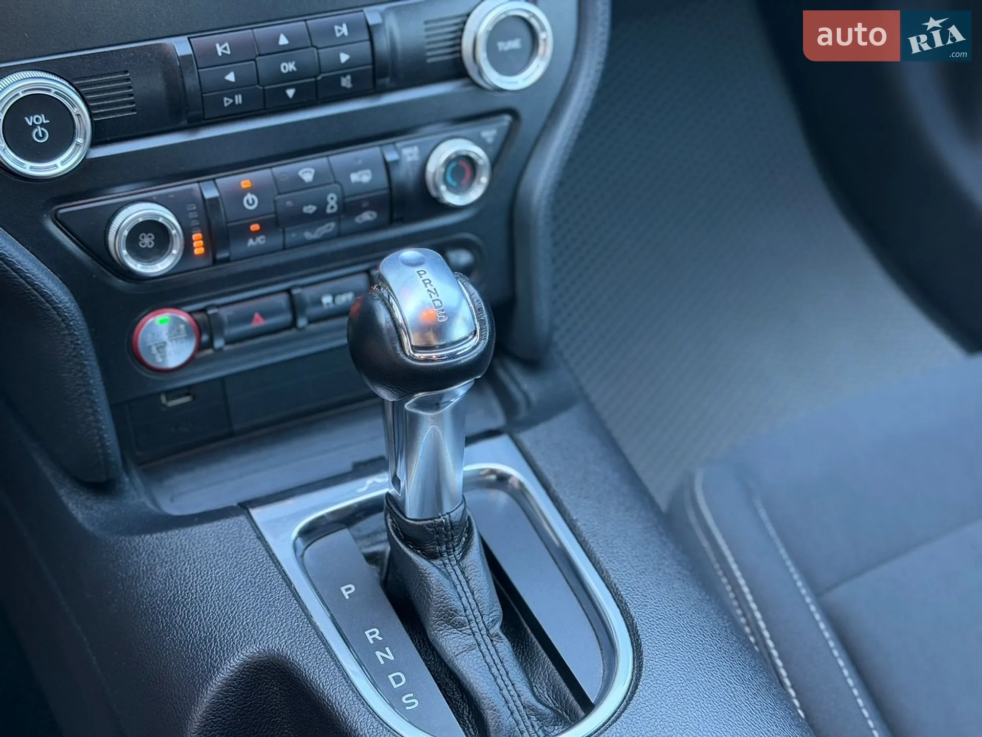 2019 Ford Mustang - мініатюра 21