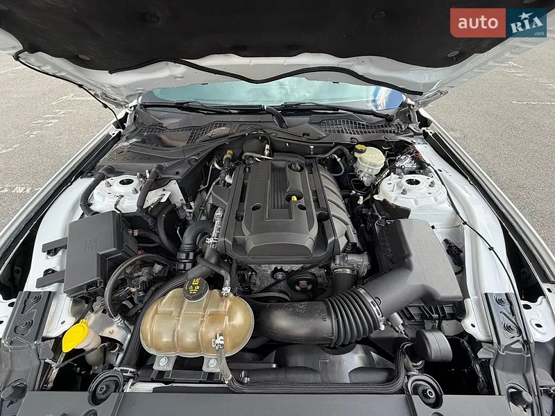 Ford Mustang 2017 VIN 1FA6P8TH2H5309138 фото оголошення 8 з 47