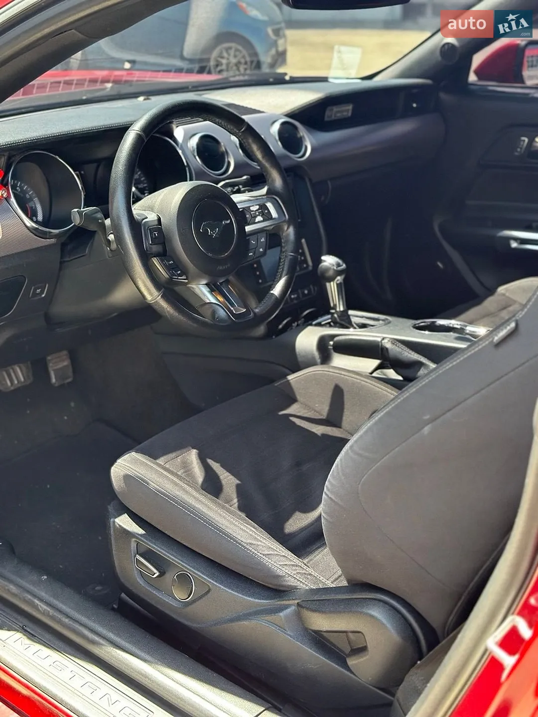 2015 Ford Mustang - мініатюра 8