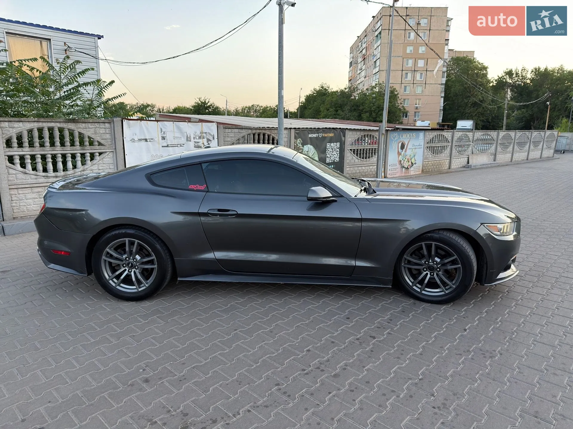 2015 Ford Mustang - мініатюра 6