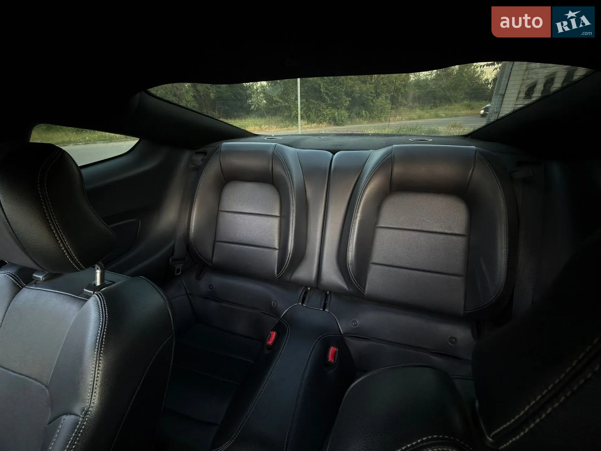 2015 Ford Mustang - мініатюра 16