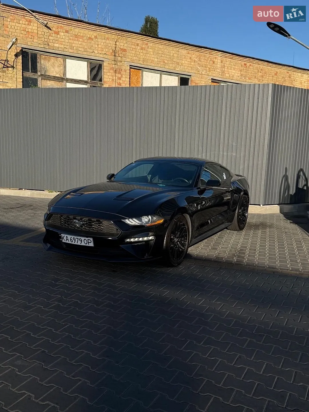 2018 Ford Mustang - фото 1