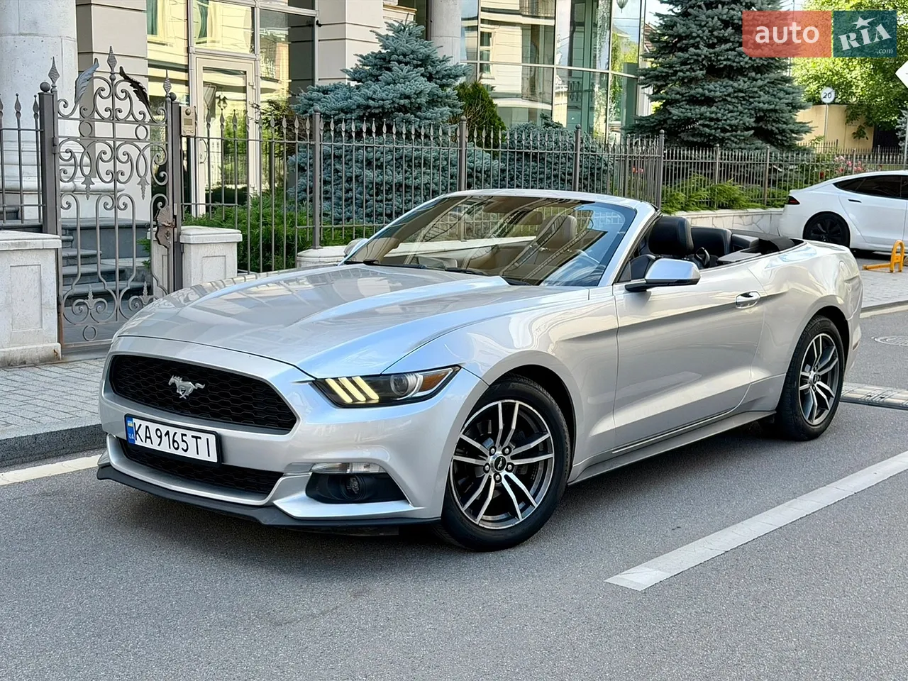 2015 Ford Mustang - мініатюра 9