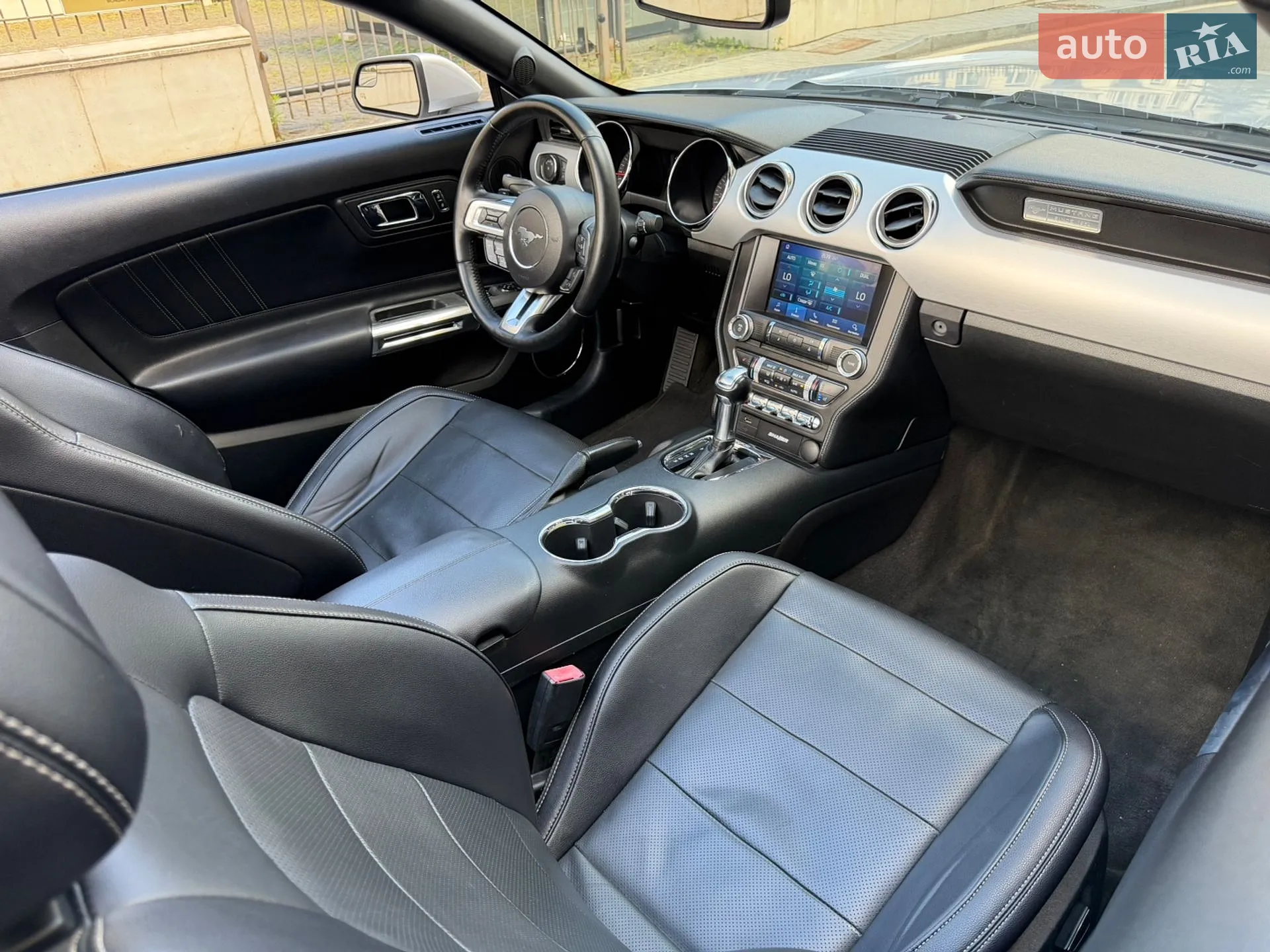 2016 Ford Mustang - мініатюра 14