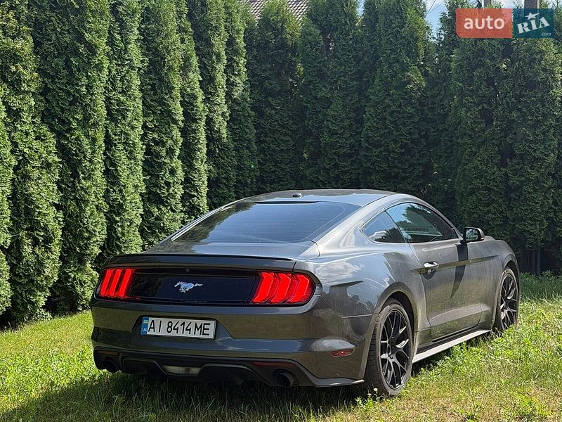Купе Ford Mustang 2015 в Черкассах