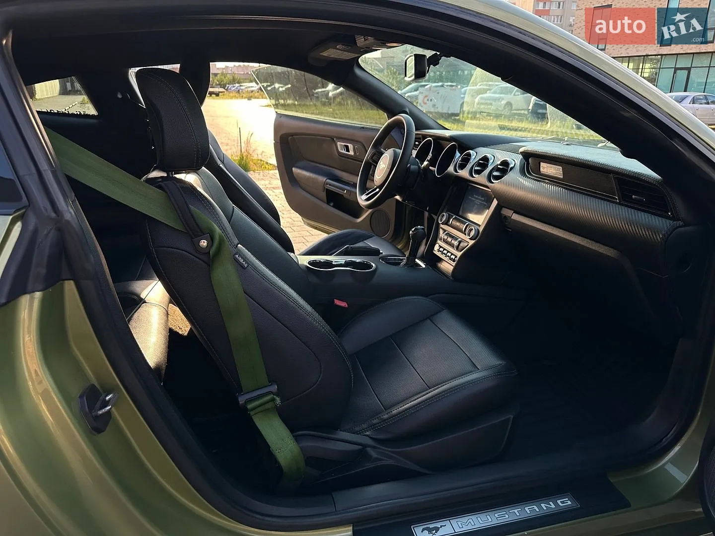2015 Ford Mustang - мініатюра 13