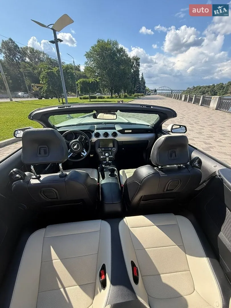 2017 Ford Mustang - мініатюра 24