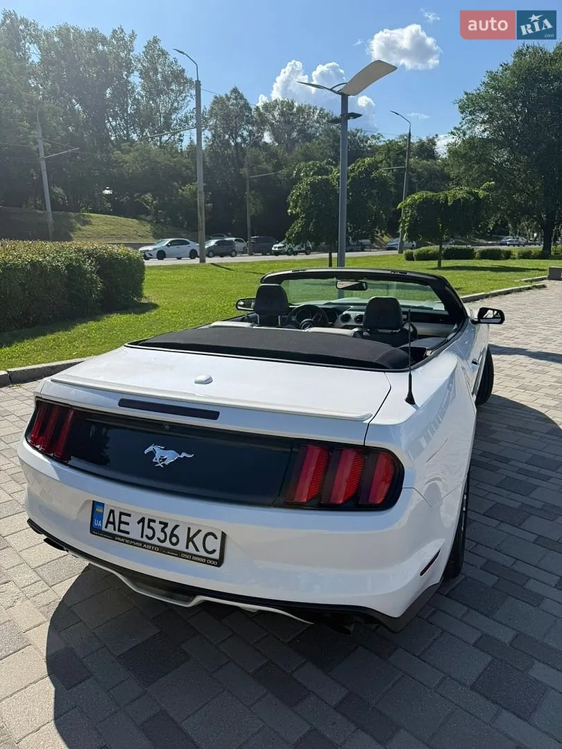 2017 Ford Mustang - мініатюра 27