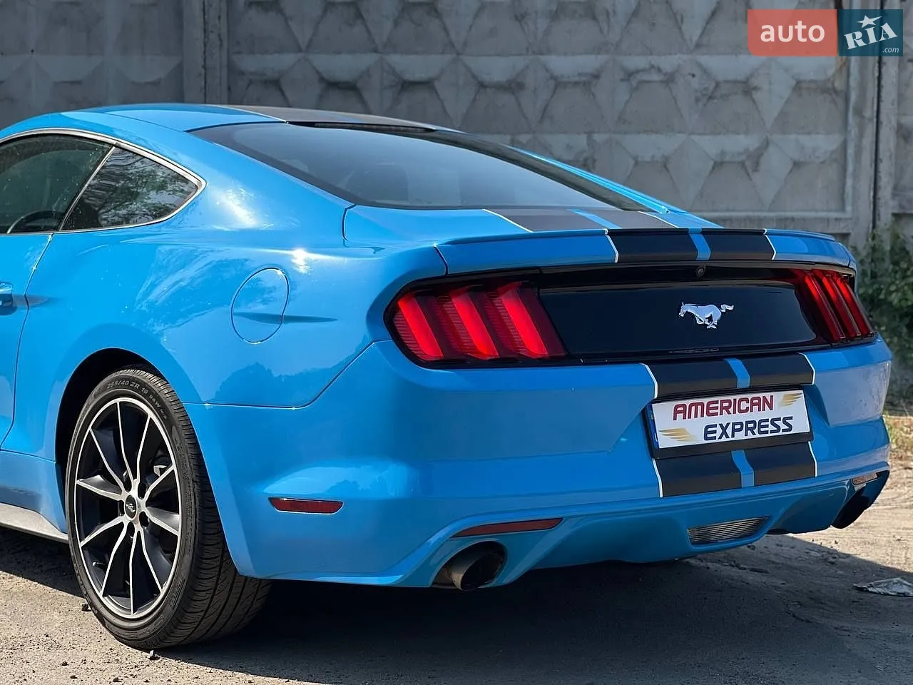 2017 Ford Mustang - мініатюра 5