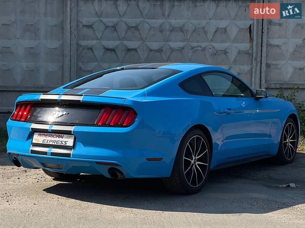 2017 Ford Mustang - мініатюра 6