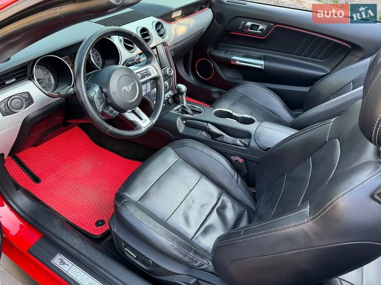2017 Ford Mustang - мініатюра 21