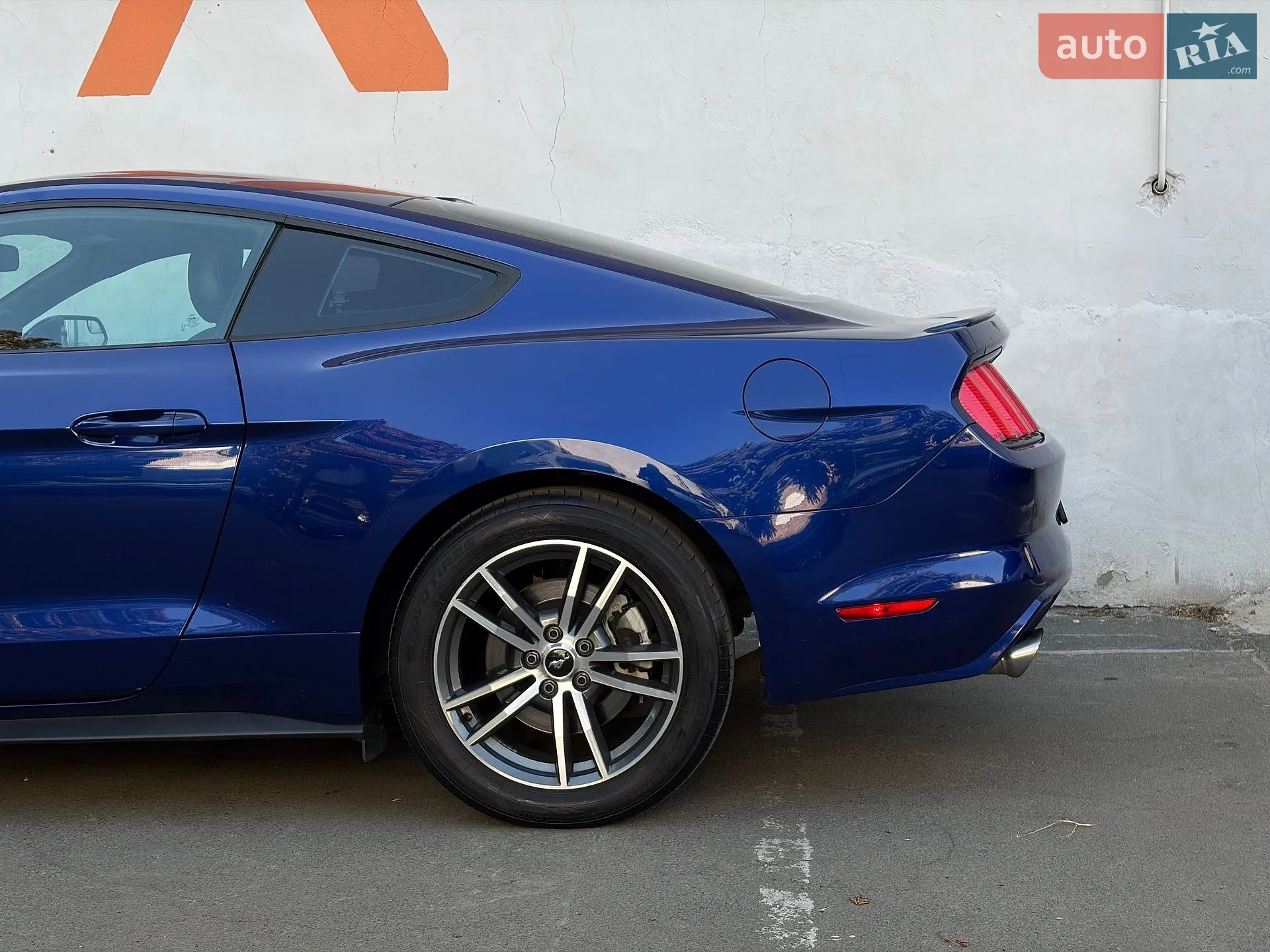 2015 Ford Mustang - мініатюра 11