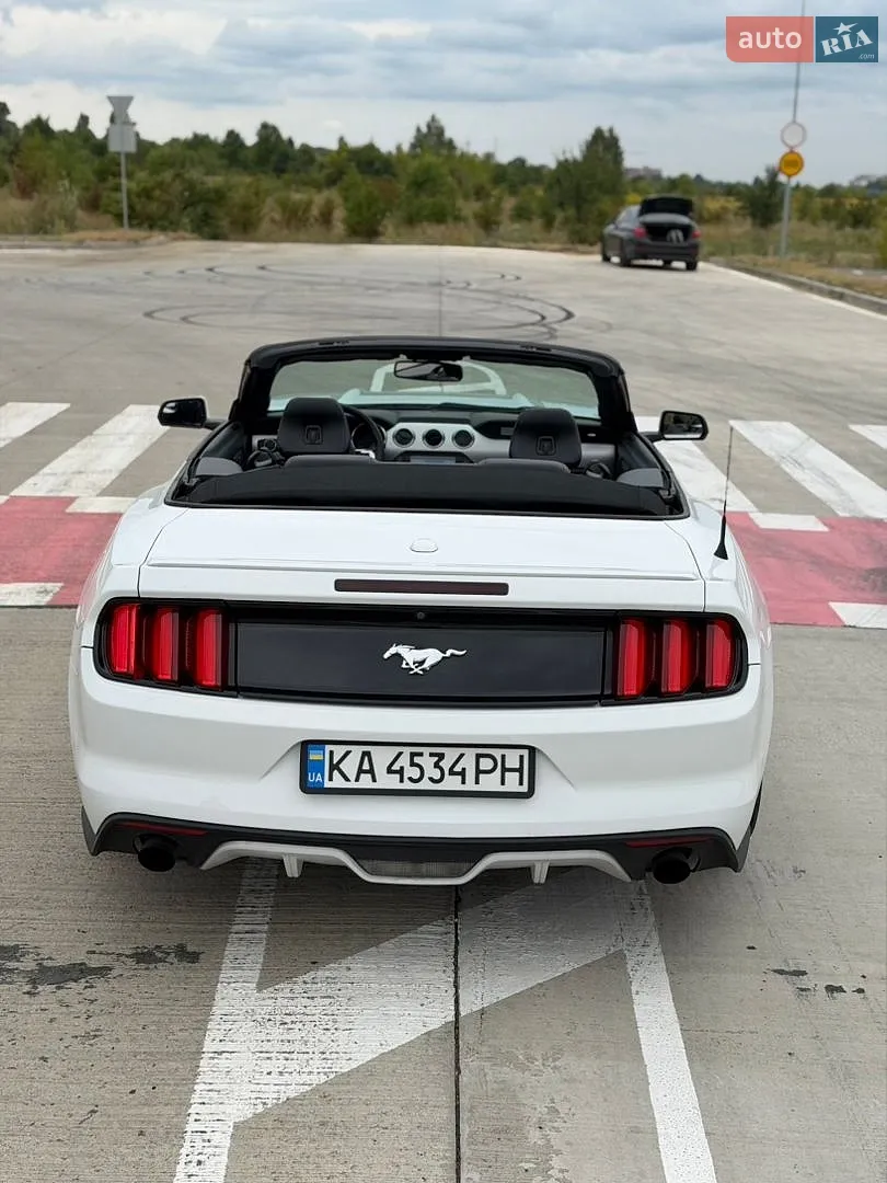 2016 Ford Mustang - мініатюра 17