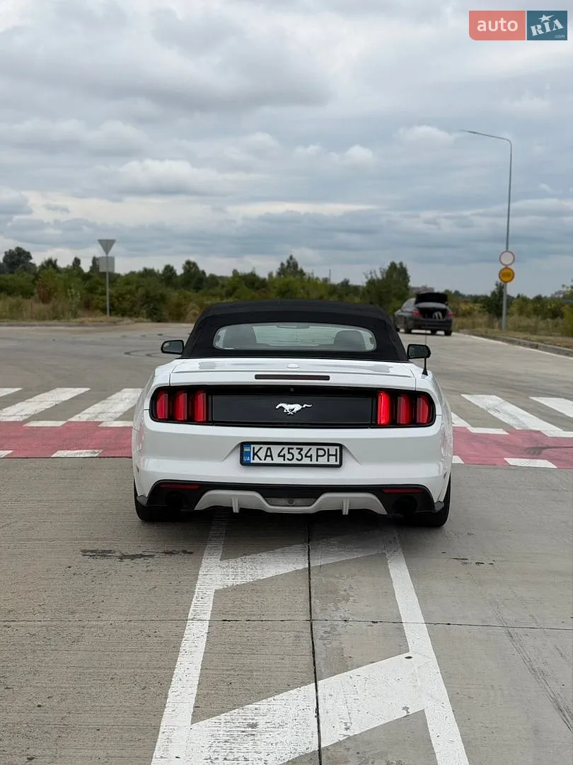 2016 Ford Mustang - мініатюра 19